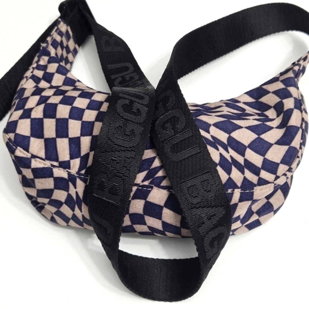 NWT BAGGU Trippy Checker Mini